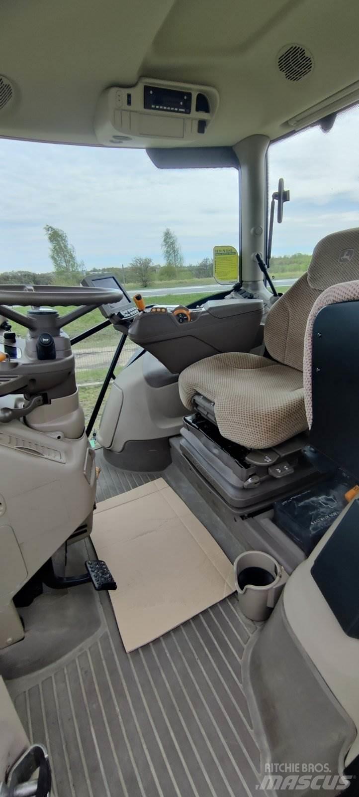 John Deere 6215R Tractores