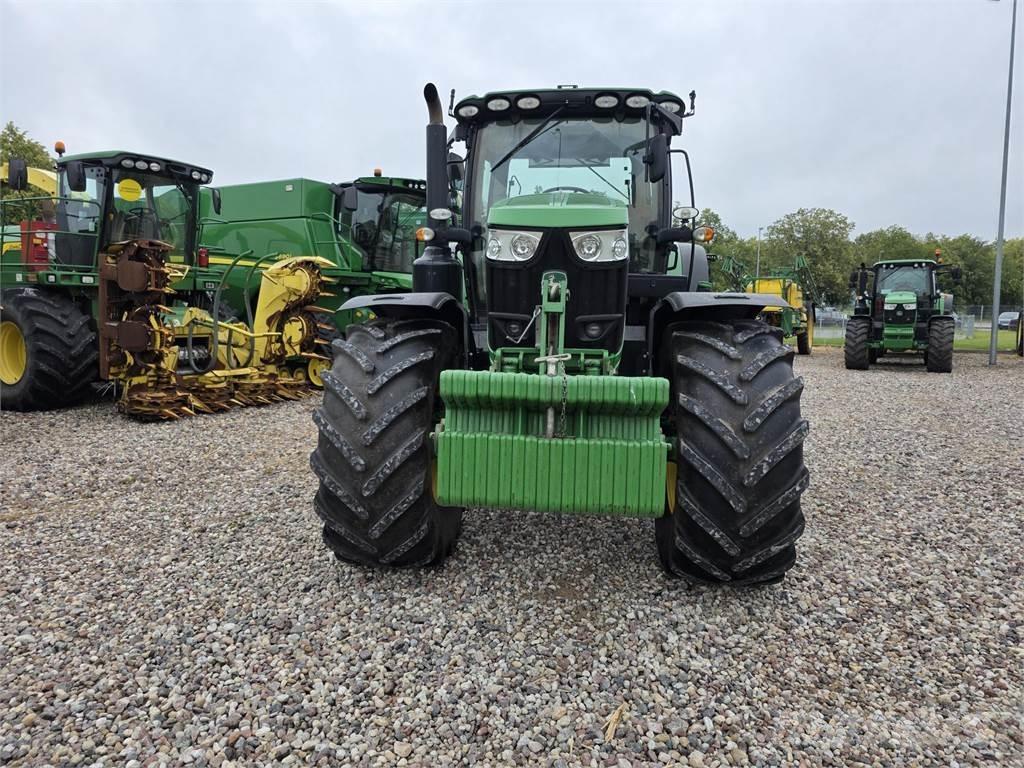 John Deere 6215R Tractores