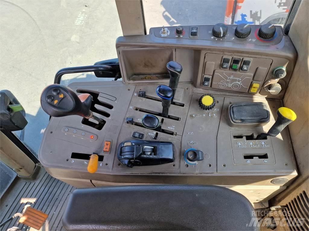John Deere 6930 Tractores