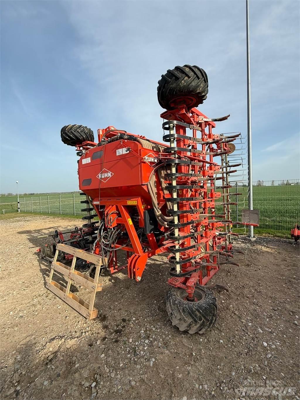 Kuhn MEGANT 600 Otras carretillas elevadoras