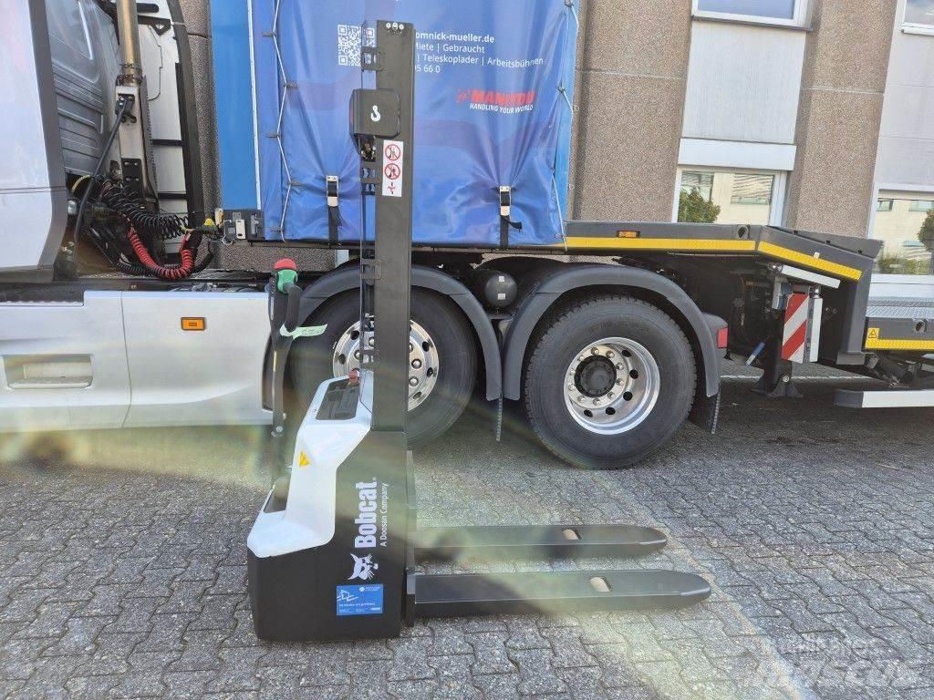 Bobcat LSM12N Apiladores eléctricos