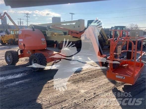 JLG 450AJ II Plataforma de trabajo articulada