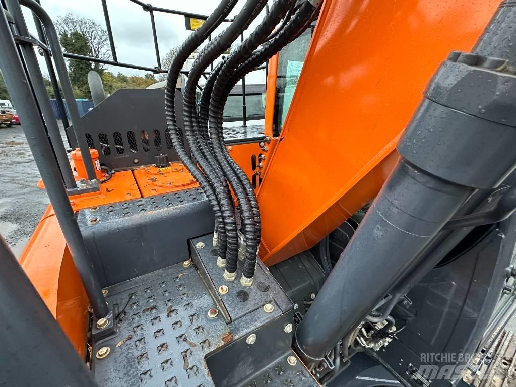 Doosan DX 140 LCR Excavadoras de cadenas