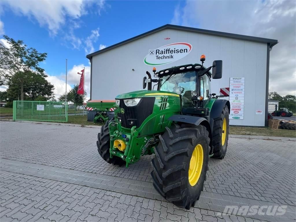 John Deere 6215 R Tractores