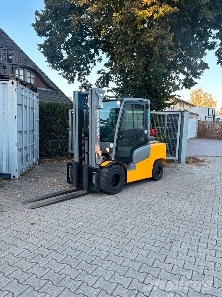 Jungheinrich TFG 435 Carretillas LPG