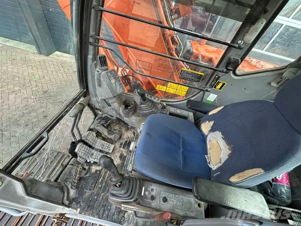 Hitachi ZX110 Excavadoras 7t - 12t