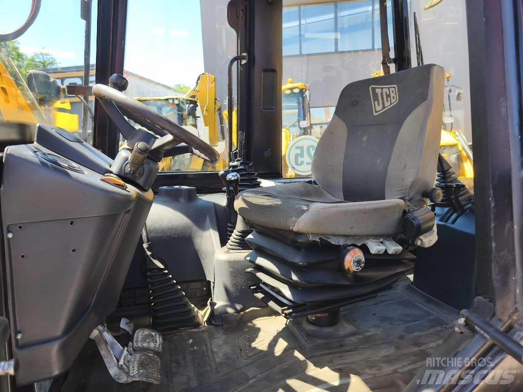 JCB 2 CX Retrocargadoras