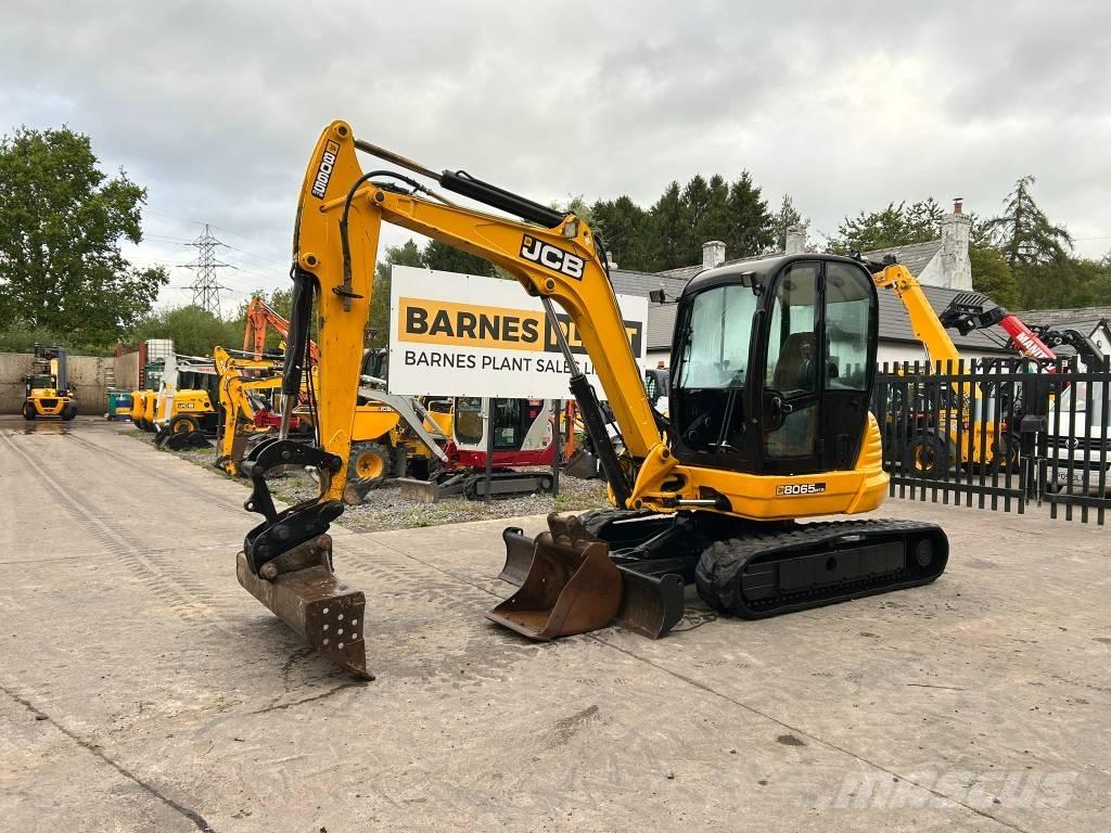 JCB 8065 RTS Mini excavadoras < 7t