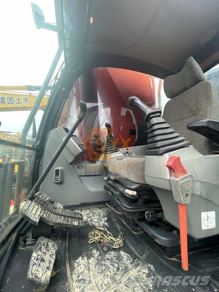 Doosan DX500 LCA Excavadoras de cadenas
