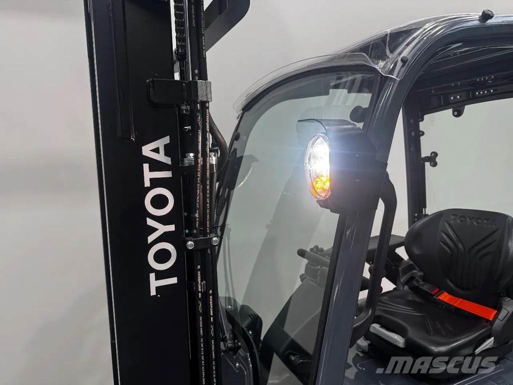 Toyota 8 FBM 20 T Carretillas de horquilla eléctrica