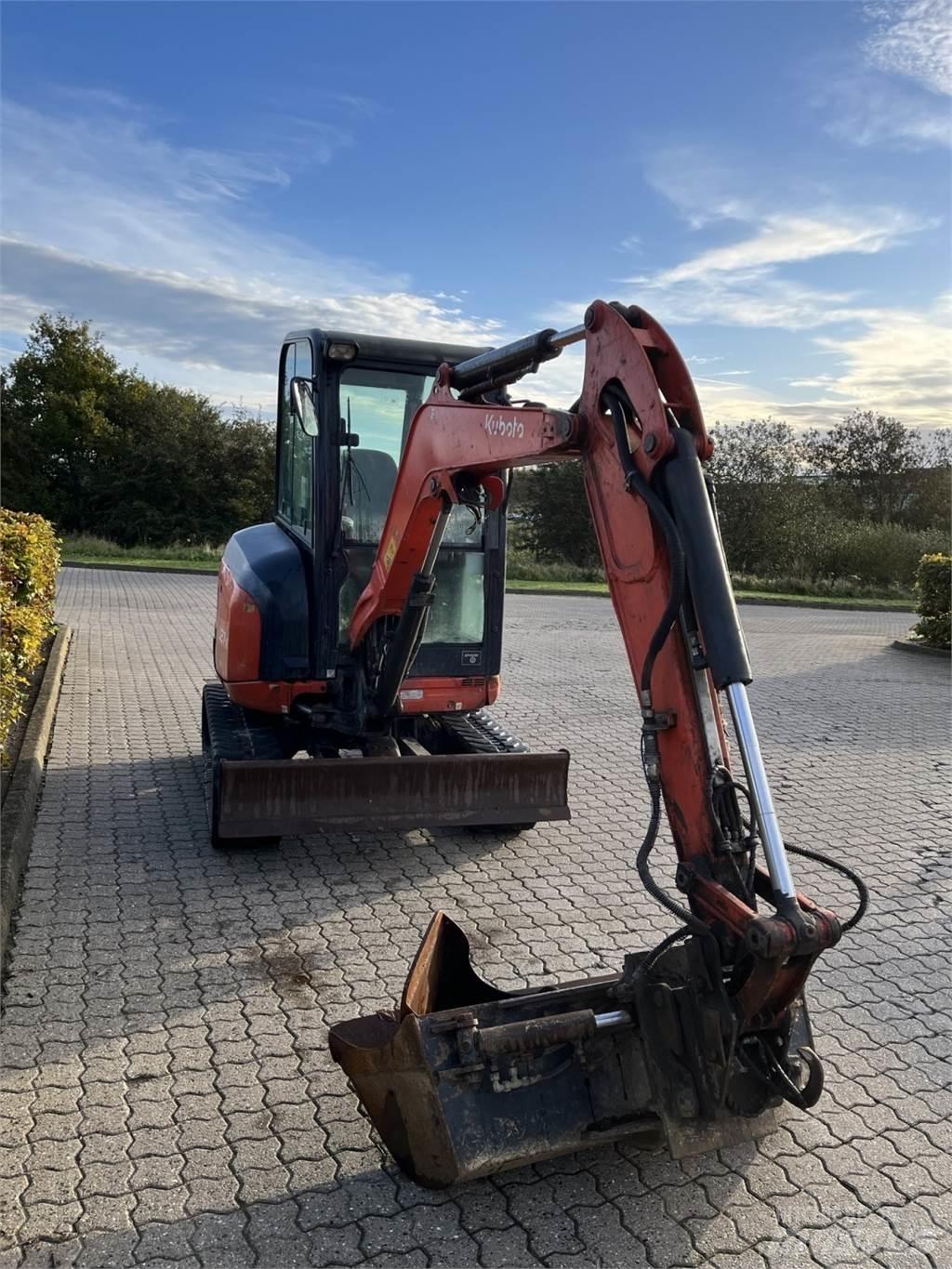 Kubota U27-4 GL HI Mini excavadoras < 7t