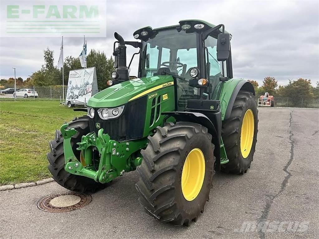 John Deere 6090m Tractores