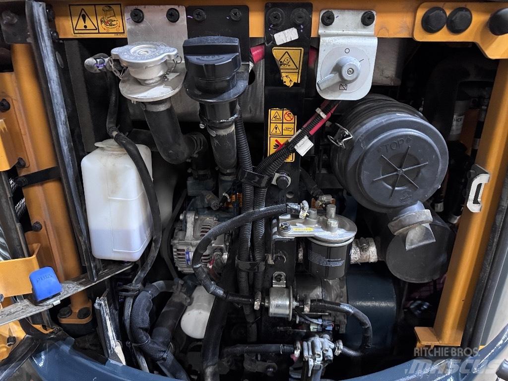 Hyundai R25Z-9 AK Mini excavadoras < 7t