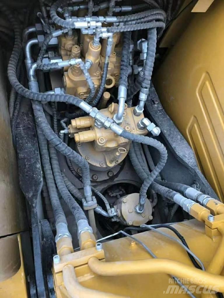 Sany SY 135 C Excavadoras de cadenas
