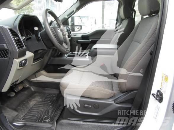 Ford F350 Construcción - Otros