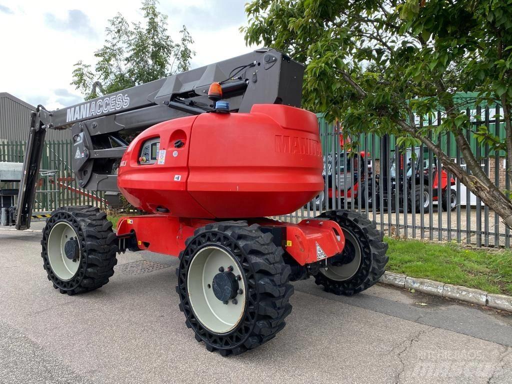 Manitou 200 ATJ Plataforma de trabajo articulada