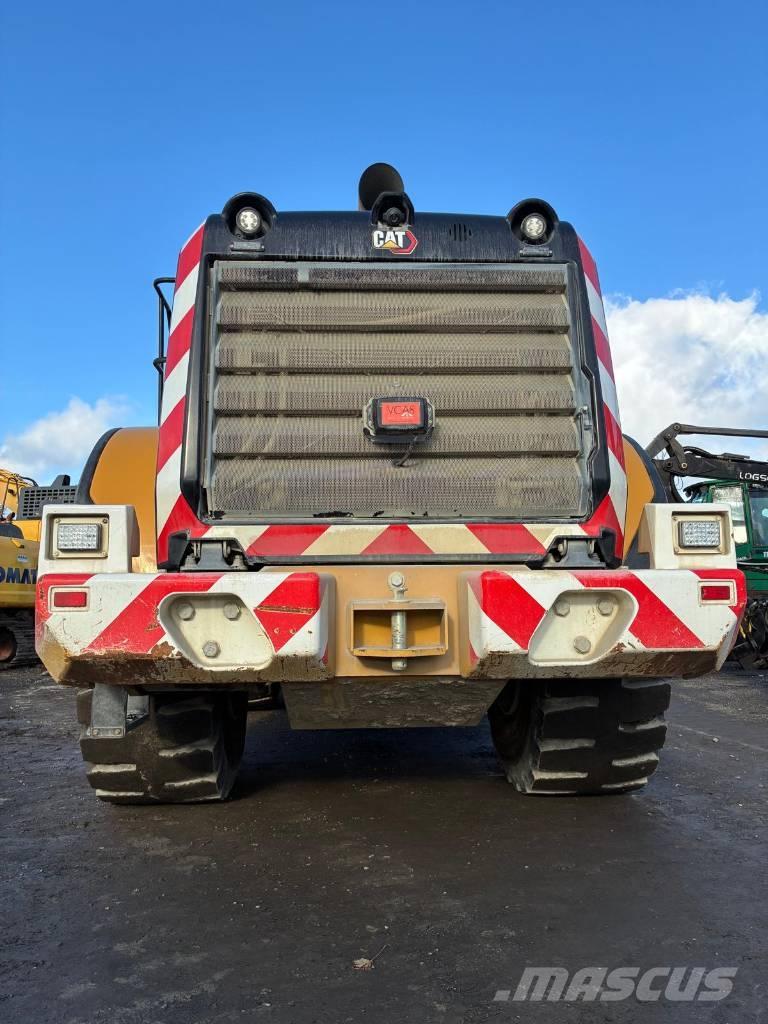 CAT 966 Cargadoras sobre ruedas