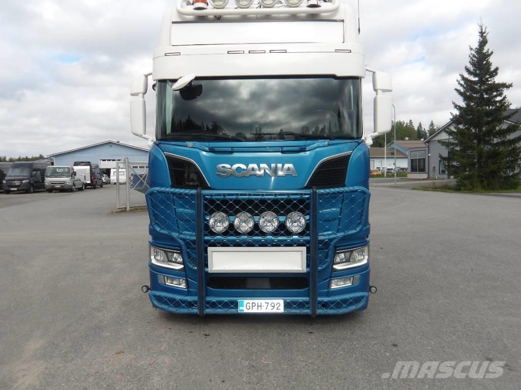 Scania R580 6x2 Camiones polibrazo