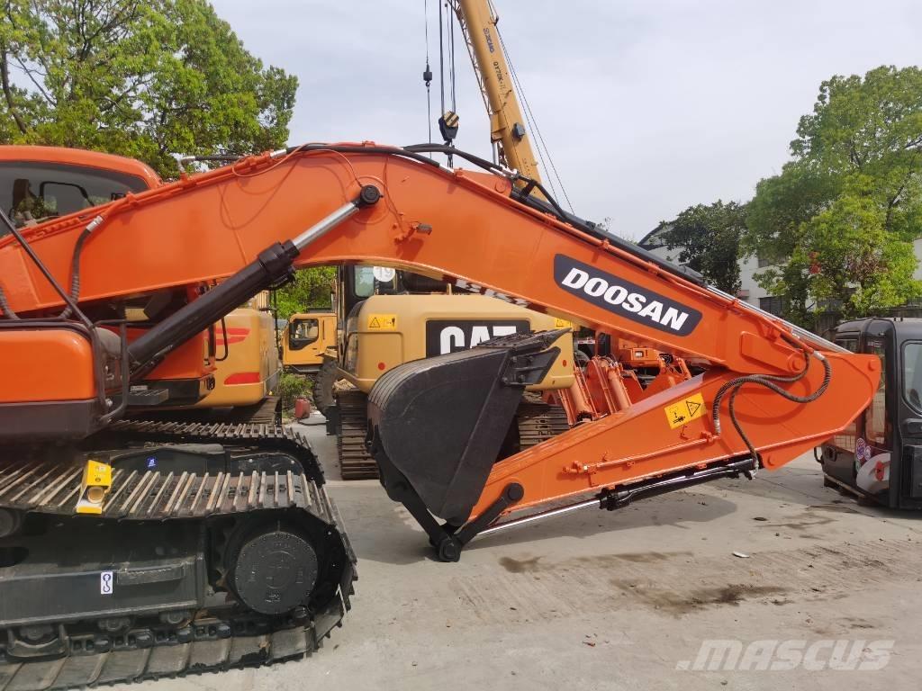 Doosan DX 225 LC-9C Excavadoras de cadenas