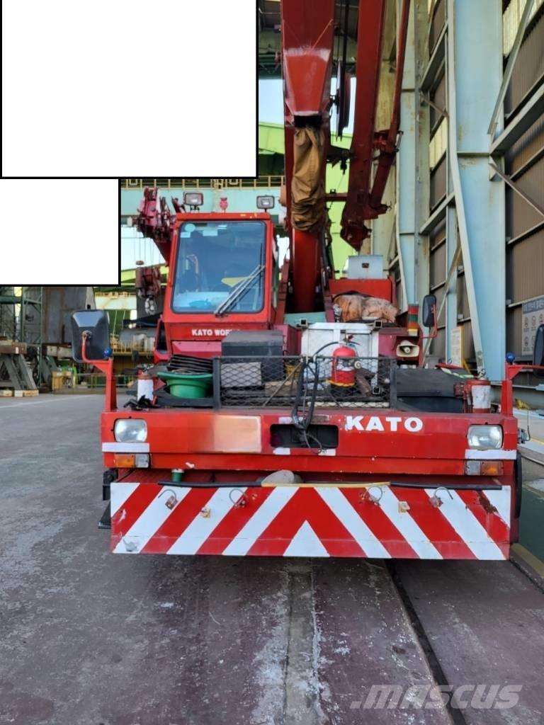Kato SR 250 Grúas autopropulsadas