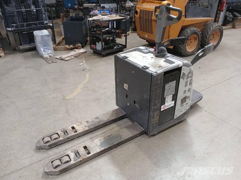 UniCarriers PLP 200 Transpaletas Eléctricas con plataforma