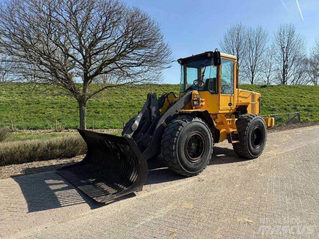 Volvo L70D Cargadoras sobre ruedas