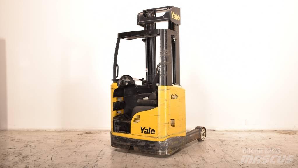 Yale MR 14 Carretillas retráctiles