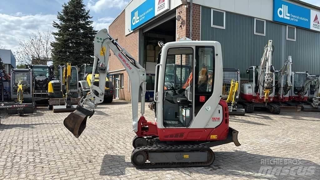 Takeuchi TB216 A Mini excavadoras < 7t