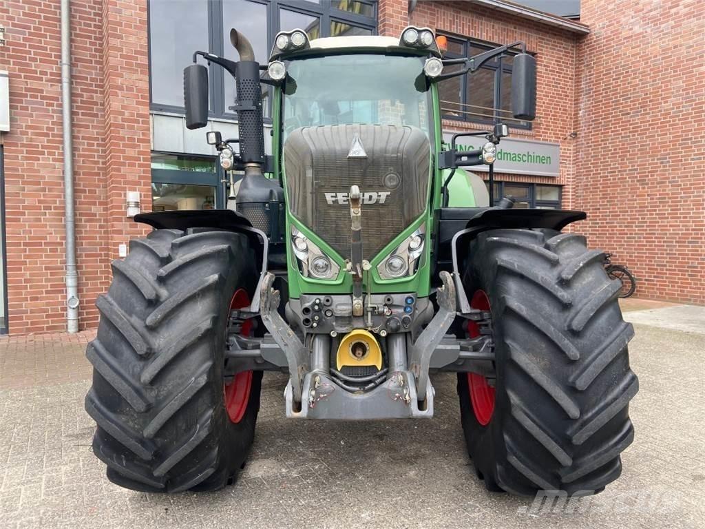 Fendt 828 Vario Tractores