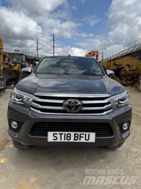 Toyota Hilux Furgonetas caja abierta