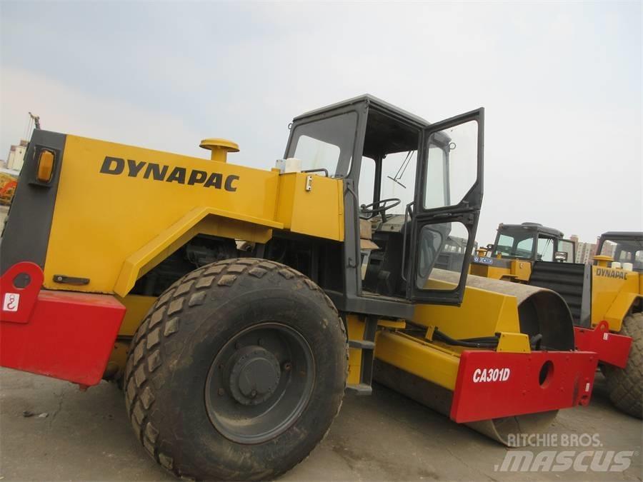 Dynapac CA 301 D Rodillos de un solo tambor