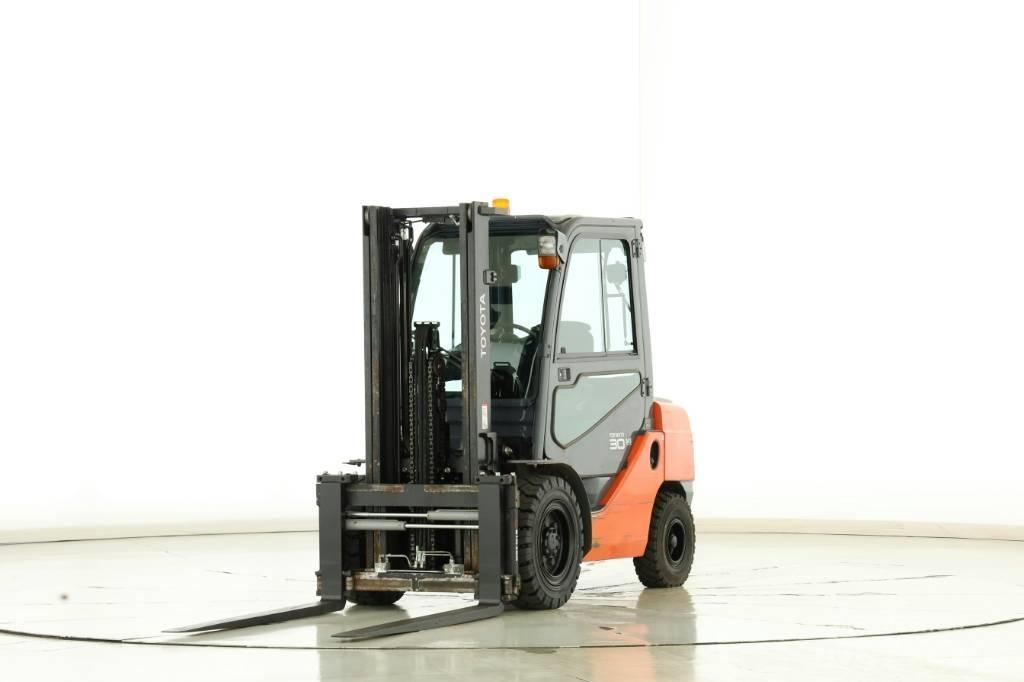 Toyota 02-8-FDF-30 Carretillas diesel