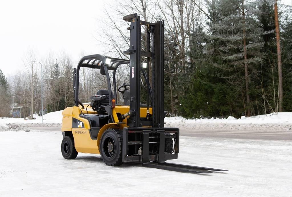 CAT DP 35 N Carretillas diesel