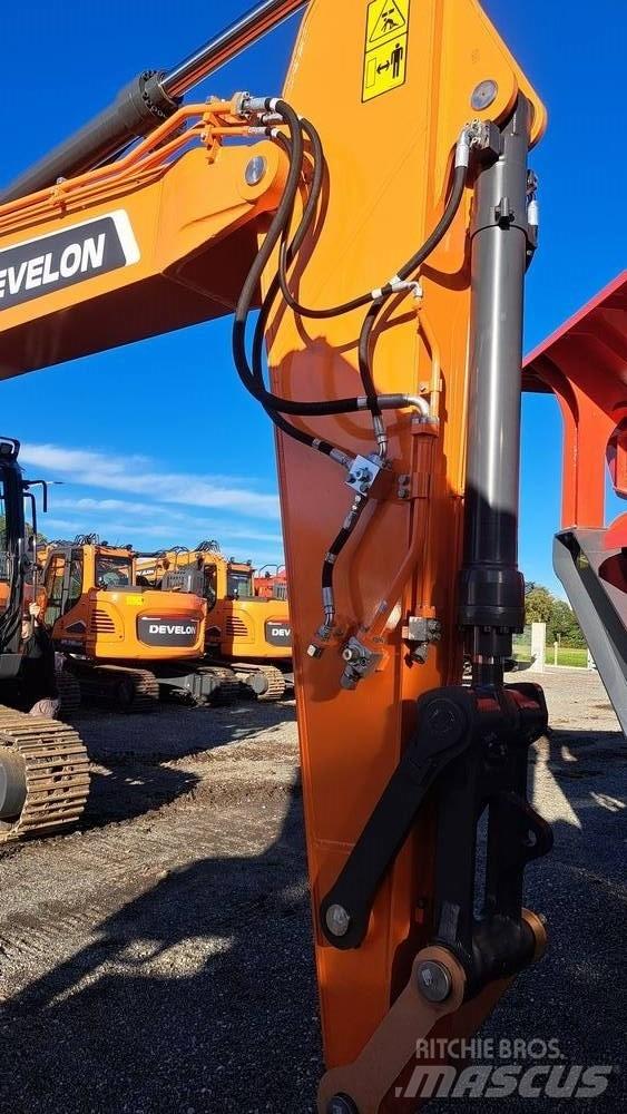 Develon DX 210 NLC-7 Excavadoras de cadenas