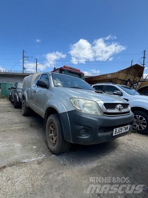 Toyota Hilux Furgonetas caja abierta