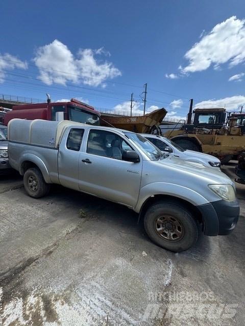 Toyota Hilux Furgonetas caja abierta