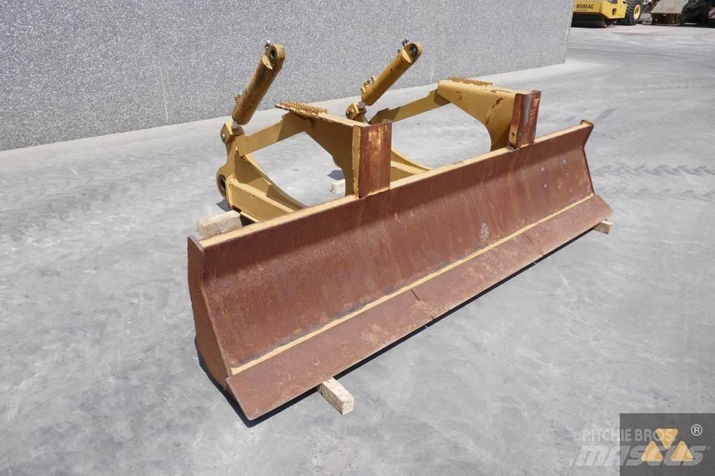 CAT Skidder blade Cuchillas