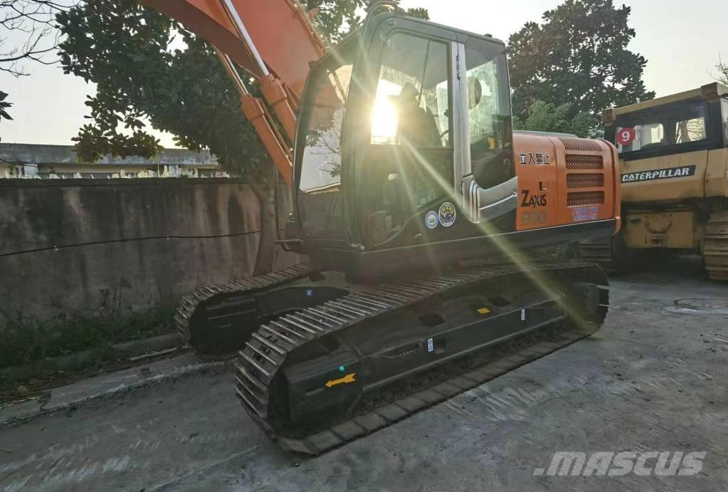 Hitachi ZX 200 Excavadoras de cadenas