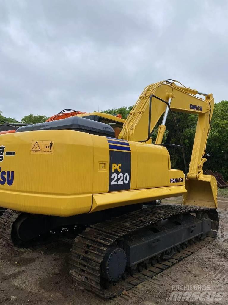 Komatsu 220 Excavadoras de cadenas