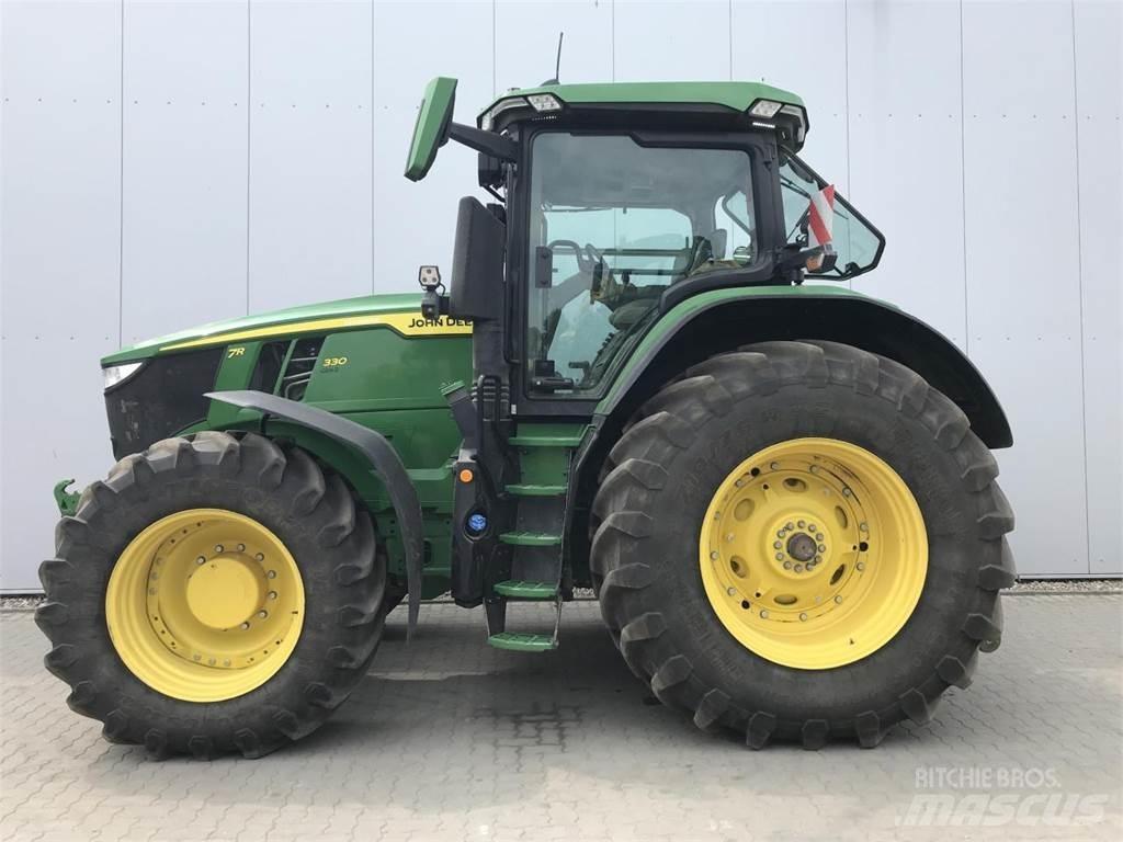 John Deere 7R 330 Tractores
