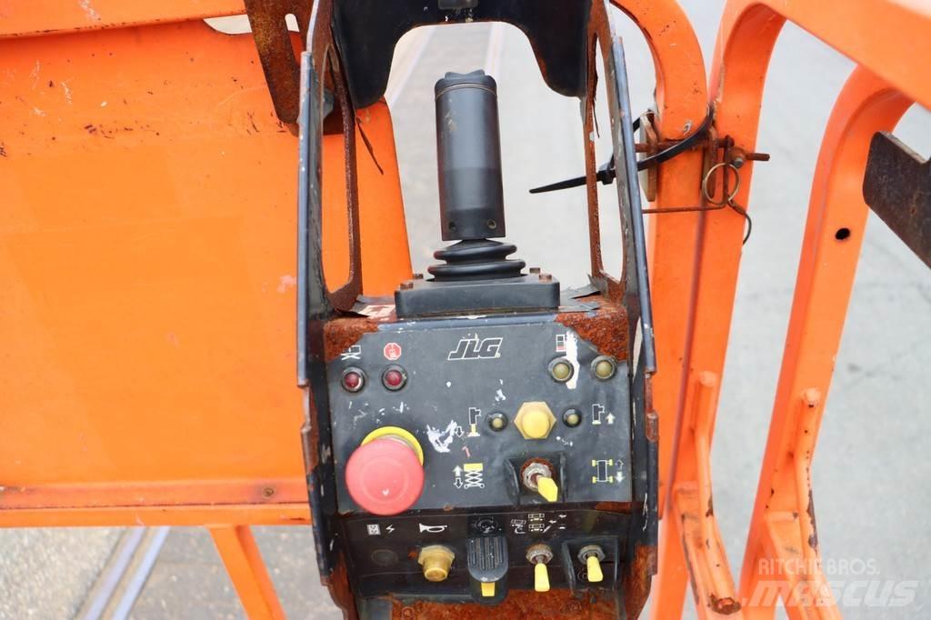 JLG 330LRT Plataformas tijera