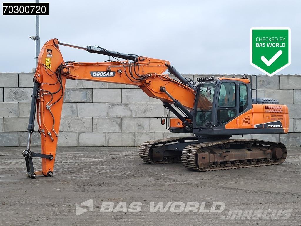 Doosan DX225 LC-5 Excavadoras de cadenas