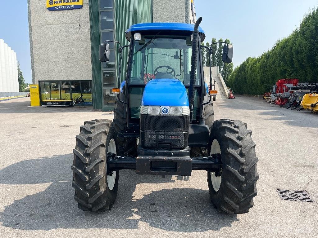 New Holland TD 90 D Tractores