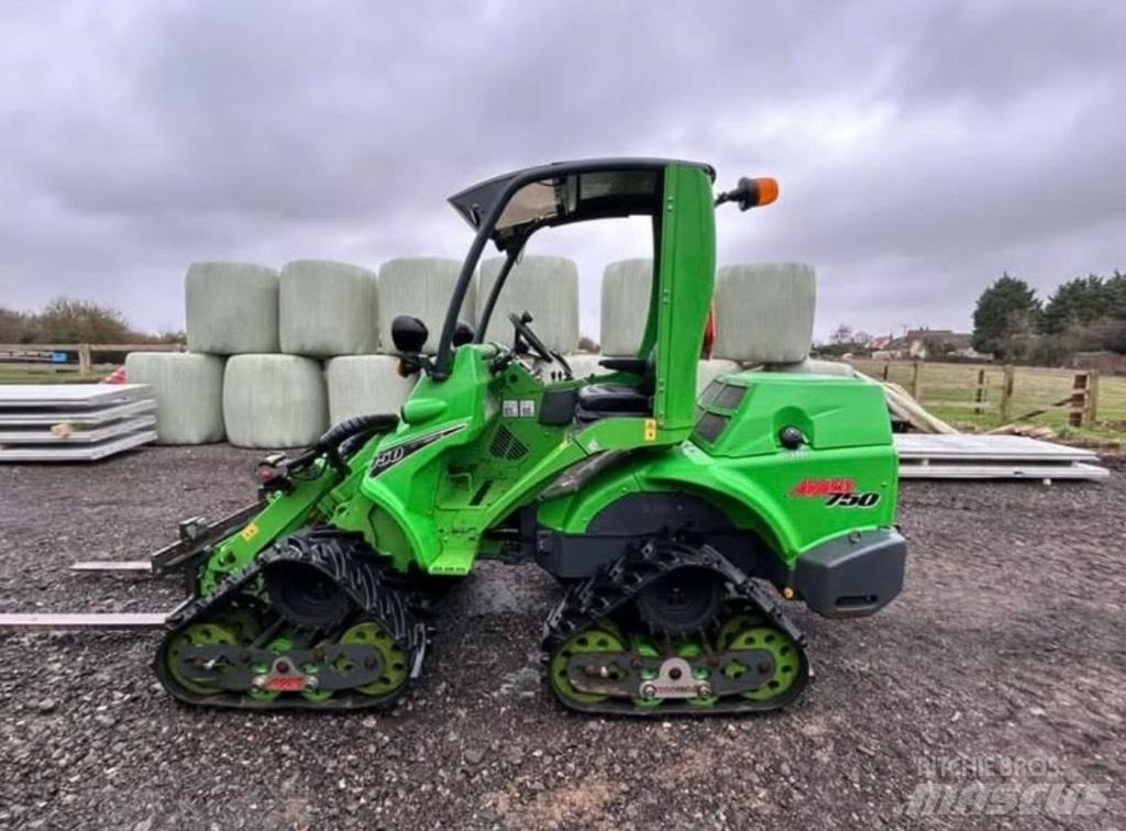 Avant 750 Cargadoras multifunción