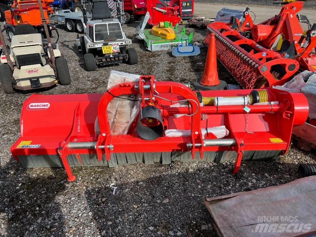 Maschio Tigre Segadoras y cortadoras de hojas para pastos