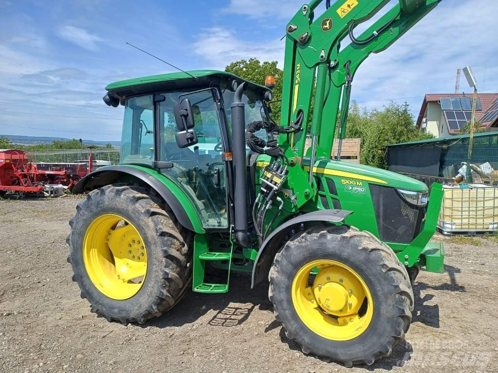 John Deere 5100 M Tractores