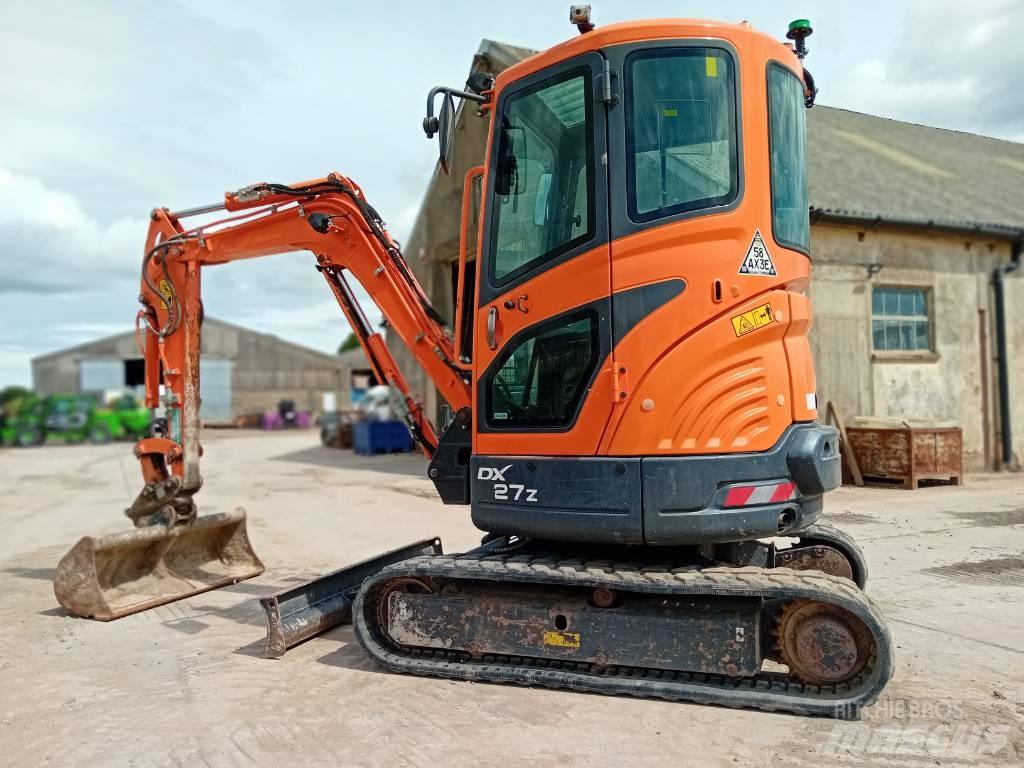 Doosan DX 27 Z Mini excavadoras < 7t