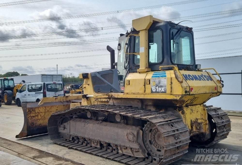 Komatsu D 61 PX-15 Buldozer sobre oruga