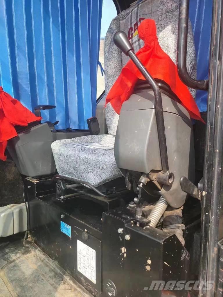 CAT 307E2 Excavadoras 7t - 12t