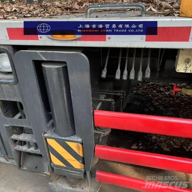 Sany STC 250 Grúas todo terreno